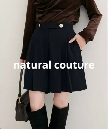 [ 새상품 ] 내추럴 꾸뛰르 플리츠 숏팬츠 블랙