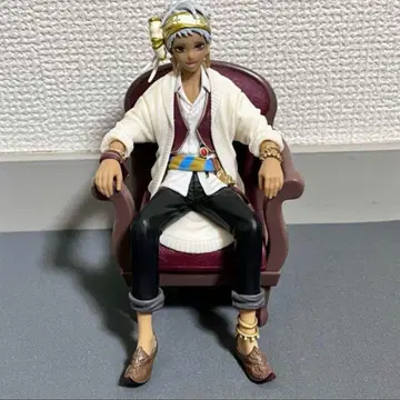 트위스테 프리미엄 그레이스 시츄에이션 피규어 칼림