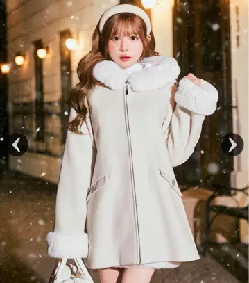 미셸 마카롱 미 실루엣 A 라인 코트