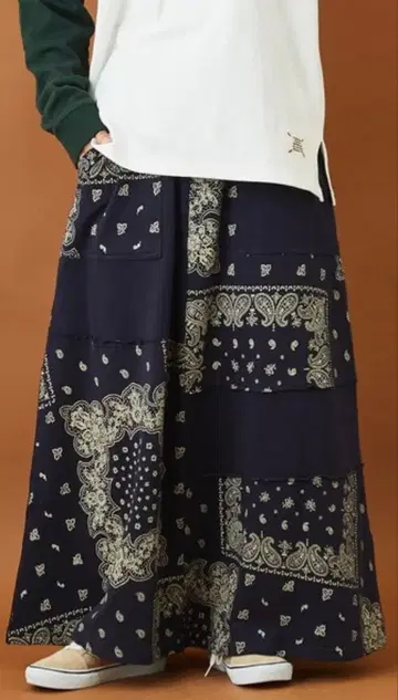 CUBE SUGAR 반다나 패턴 롱 스커트 새상품급