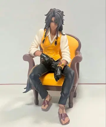 트위스테 레오나 프리미엄 그레이스 시츄에이션 피규어