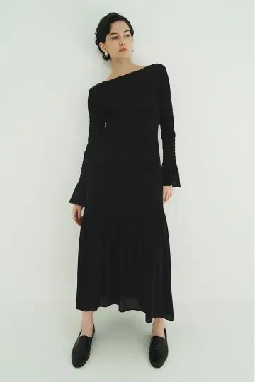 CLANE SHIRRING LONG ONEPIECE