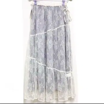 새상품 윌 셀렉션 크리핑 플라워 오버 레이스 스커트