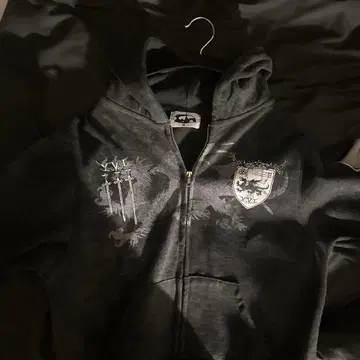 Cozy world wide 후드티