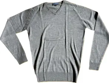 JOHN SMEDLEY V넥 스웨터