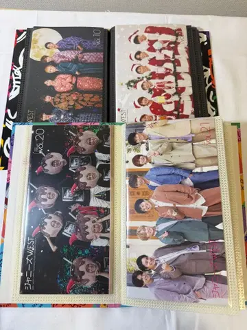 WEST. 뉴스레터 세트 뉴스레터 케이스 포함