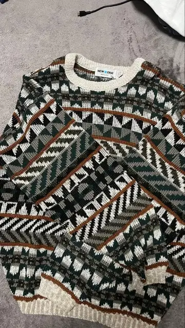 NEW ERA 남성용 스웨터 M 사이즈