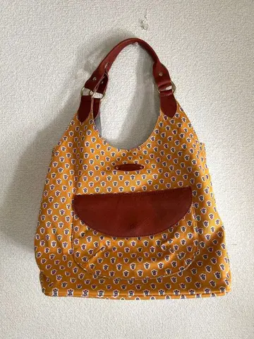 레조 리바르 올 패턴 토트백