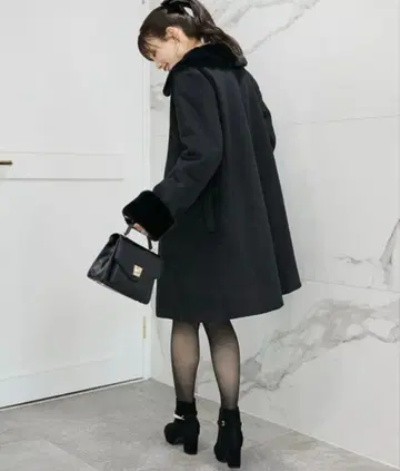 코트 아우터 돌려입기 실력 발군 7way 퍼 x 비쥬 코트