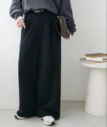 DISCOAT 깔끔한 맨투맨 라이크 팬츠