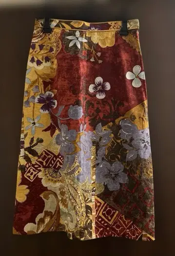 레오나르 스커트