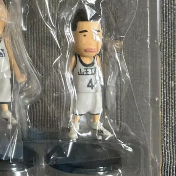 후카츠 카즈나리 피규어