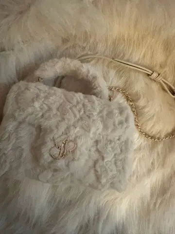 RANDA 2WAY 모노그램 파츠 퍼 백 아이보리