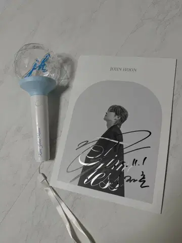 KIM JOHN HOON 김종훈 응원봉 Timeless 사인 포함