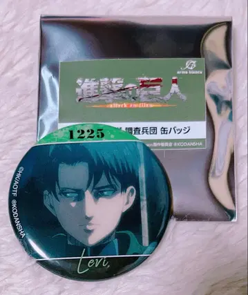 새상품 진격의 거인 리바이 장면 사진 캔뱃지 조사병단 생일
