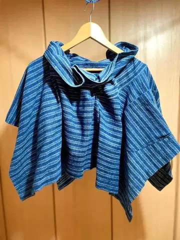 우사토 천연 초목 염색 팔각형 플레어 스커트 블루 화이트 스트라이프