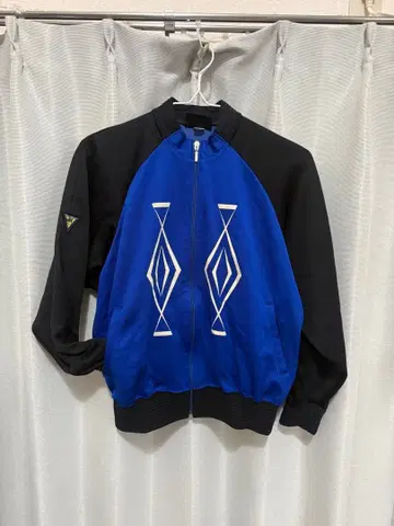 코시노 준코 셋업 저지