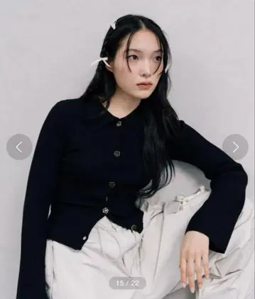 MARY QUANT 마리콴트 플라워 모티브 버튼 폴로 니트 가디건