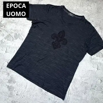 EPOCA UOMO 에포카 백합 문장 자수 V넥 티셔츠 48
