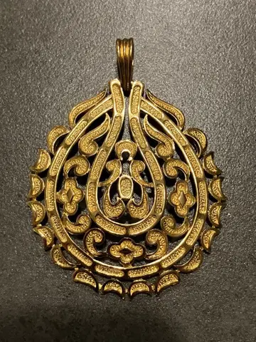 TRIFARI 목걸이 탑만