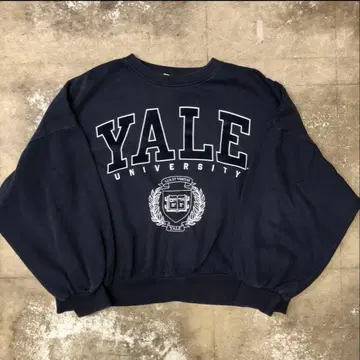 Yale University 네이비 맨투맨 L 사이즈