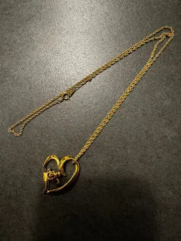 [ 새상품급 ] 미키마우스 하트형 목걸이