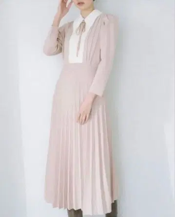 SNIDEL 블라우스 칼라 도킹 니트 원피스