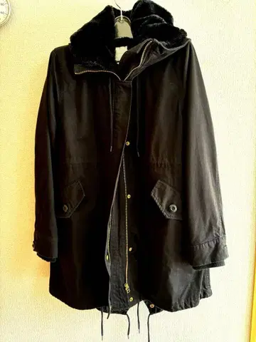 로리즈팜 모즈 코트 블랙 밀리터리 코트 자켓 보아