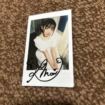 칸노 마이 친필 사인 폴라로이드