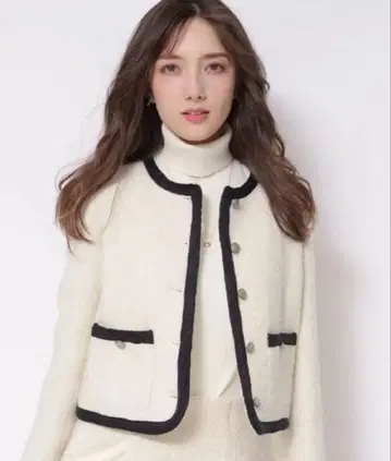 아푸와이저 리셰 배색 트위드 노카라 자켓 2024