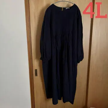 [새상품] 빅 사이즈 4L 미기모 핀턱 원피스 네이비