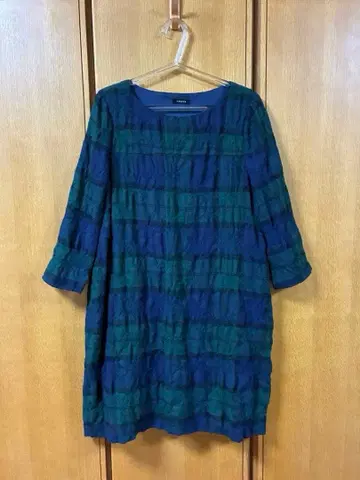 TABASA 체크 무늬 원피스