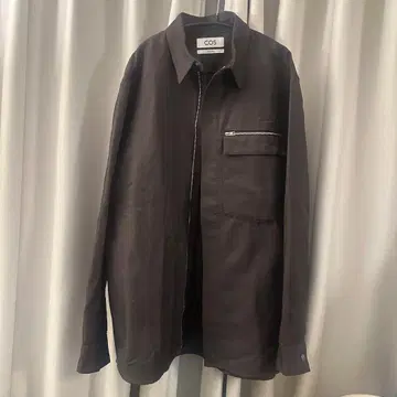 COS 다크 브라운 집업 셔츠