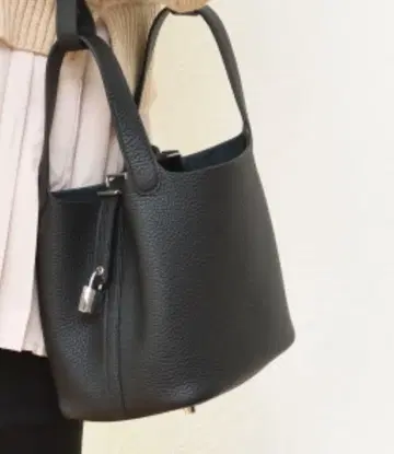 4U 라쿠텐 프리미엄 가죽 큐브 백 S 사이즈