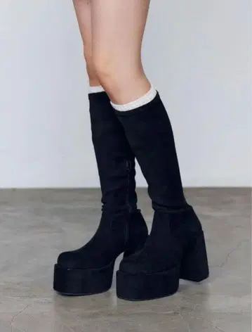 EMODA 벌키 플랜핏 부츠