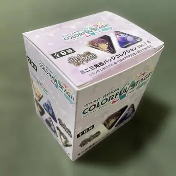 프로세카 미니 삼각형 캔뱃지 25시, 나이트 코드에서.