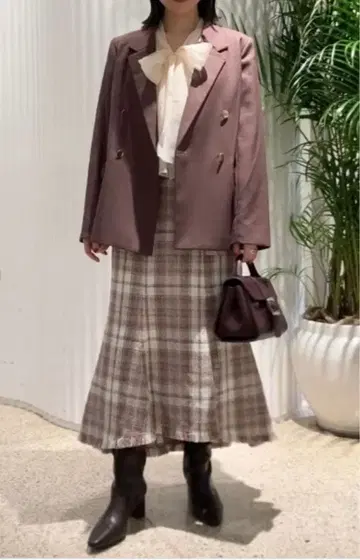 SNIDEL 클래식 자켓