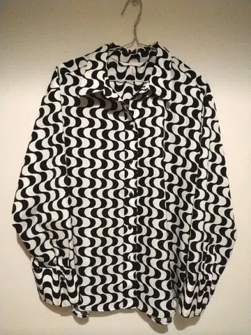 H&M 패턴 셔츠 개성있는 에이치앤엠