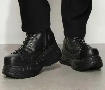 신장 UP 26cm YOSUKE 남성용 통굽 하이컷 스니커즈 블랙