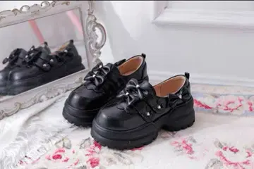 통굽 리본 로퍼 양산 지뢰