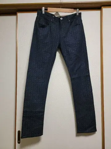 아르마니 익스체인지 청바지