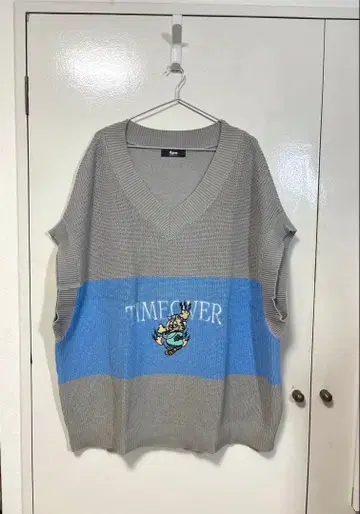 A'gem 자수 니트 베스트 그레이 x 블루