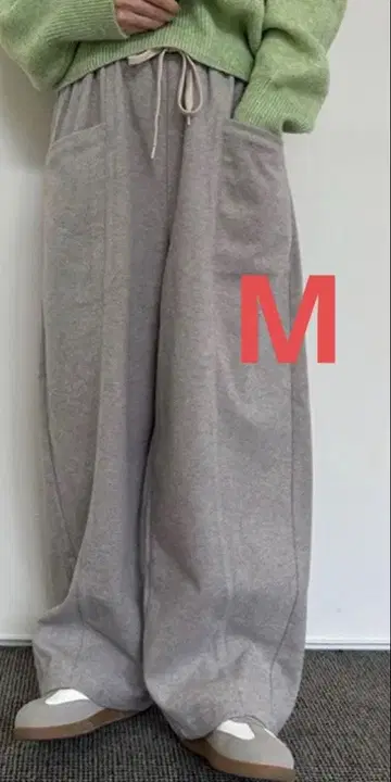 새상품 시마무라 푸우산 센터 심 코쿤 팬츠 라이트 그레이 M