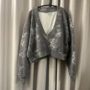 Anothera 타이다이 크롭 맨투맨 그레이