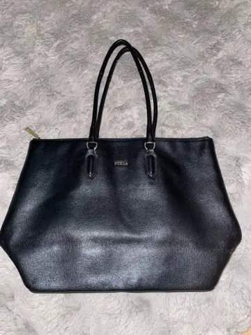 FURLA 블랙 비즈니스 백