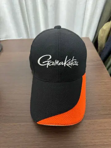 Gamakatsu 메쉬 캡 블랙/오렌지