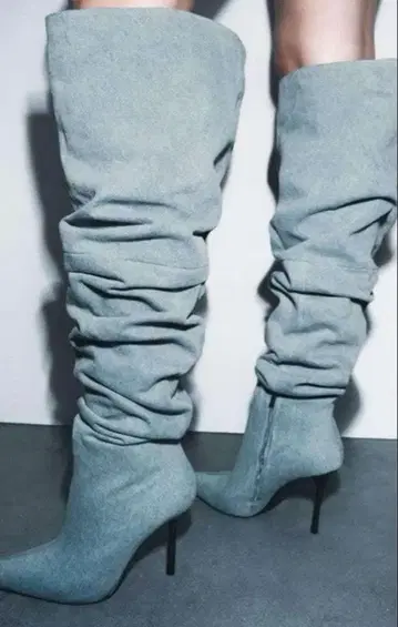 새상품급 ZARA 니하이 데님 부츠