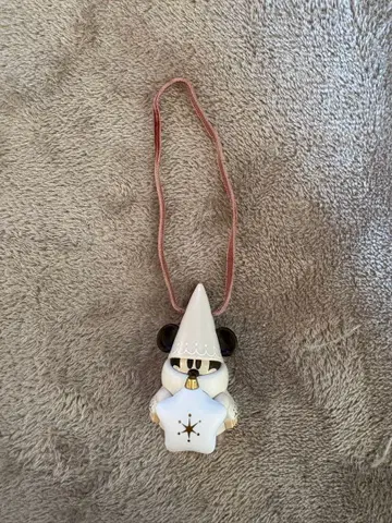 디즈니 2025 크리스마스 릴린린 캡슐 토이 화이트