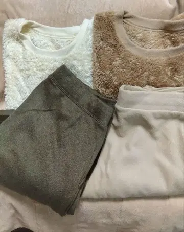 유니클로 UNIQLO 보아 플리스 룸웨어 상하의 세트 S 사이즈 2세트