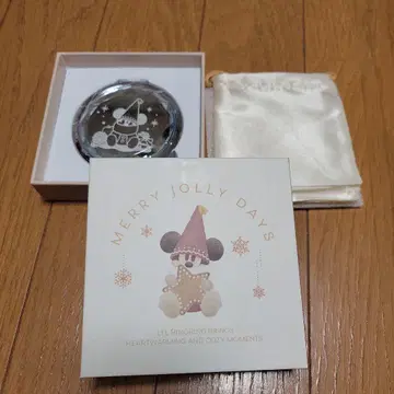 릴린린 컴팩트 거울 디즈니 크리스마스 2025